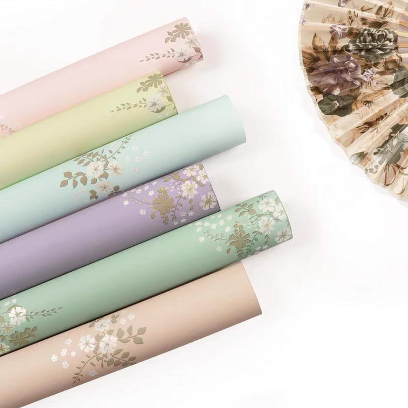 MYHC-55 ฟิล์มบรรจุภัณฑ์ดอกไม้เคลือบสีอ่อนแบบเรียบง่าย