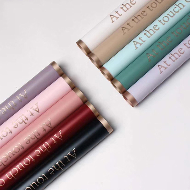 กระดาษห่อดอกไม้ผิวด้าน ขอบทอง 9 สี
