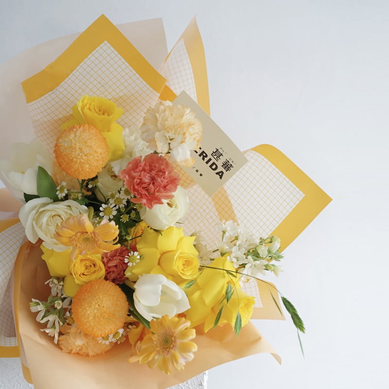 กระดาษห่อดอกไม้ลายสก็อตสีรุ้งสองด้าน