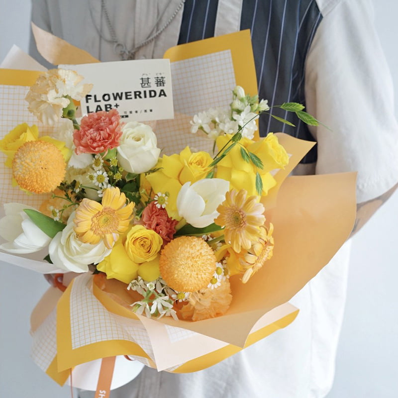 กระดาษห่อดอกไม้ลายสก็อตสีรุ้งสองด้าน