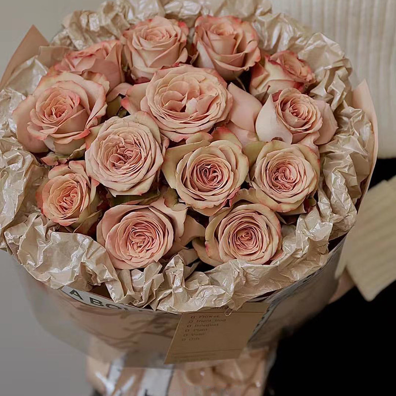 กระดาษห่อดอกไม้แบรนด์เนม Hera มีหลากหลายสี