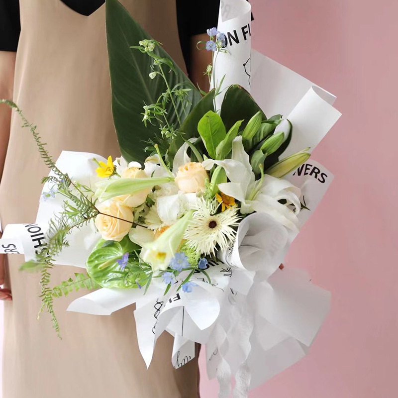 กระดาษห่อช่อดอกไม้ Love-Bouquet ลายดอกกุหลาบ